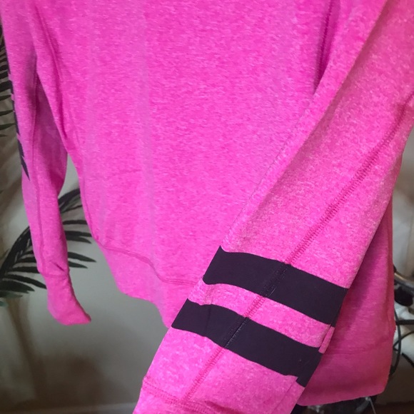 Victoria’s Secret Pink Bright Pink Quarter Zip Work out Jacket. Size Small - Picture 5 of 8